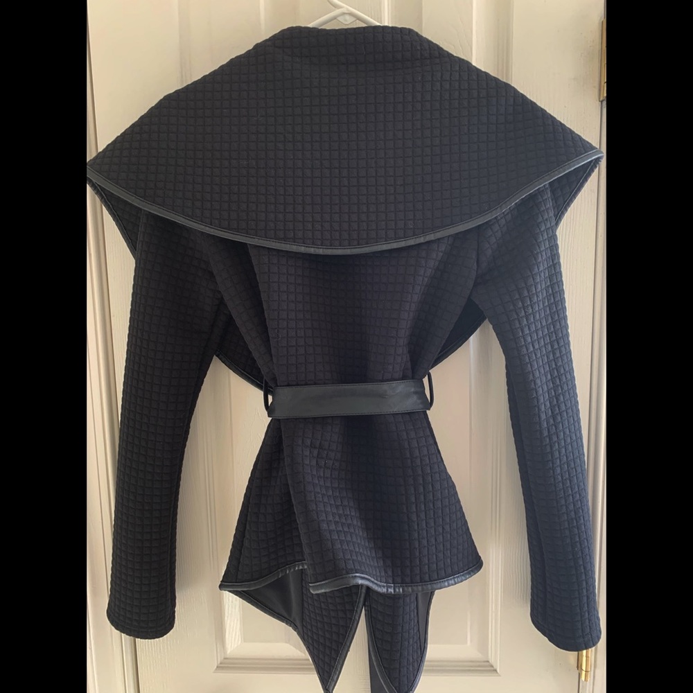 🔥🔥Blazing black wrap jacket! - Picture 2 of 3